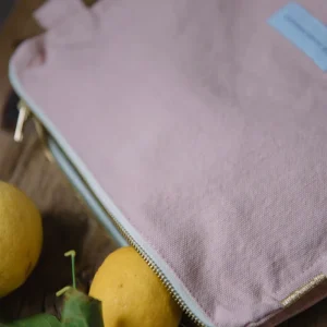 Trousse de toilette rose délicat en épaisse toile de coton bio
