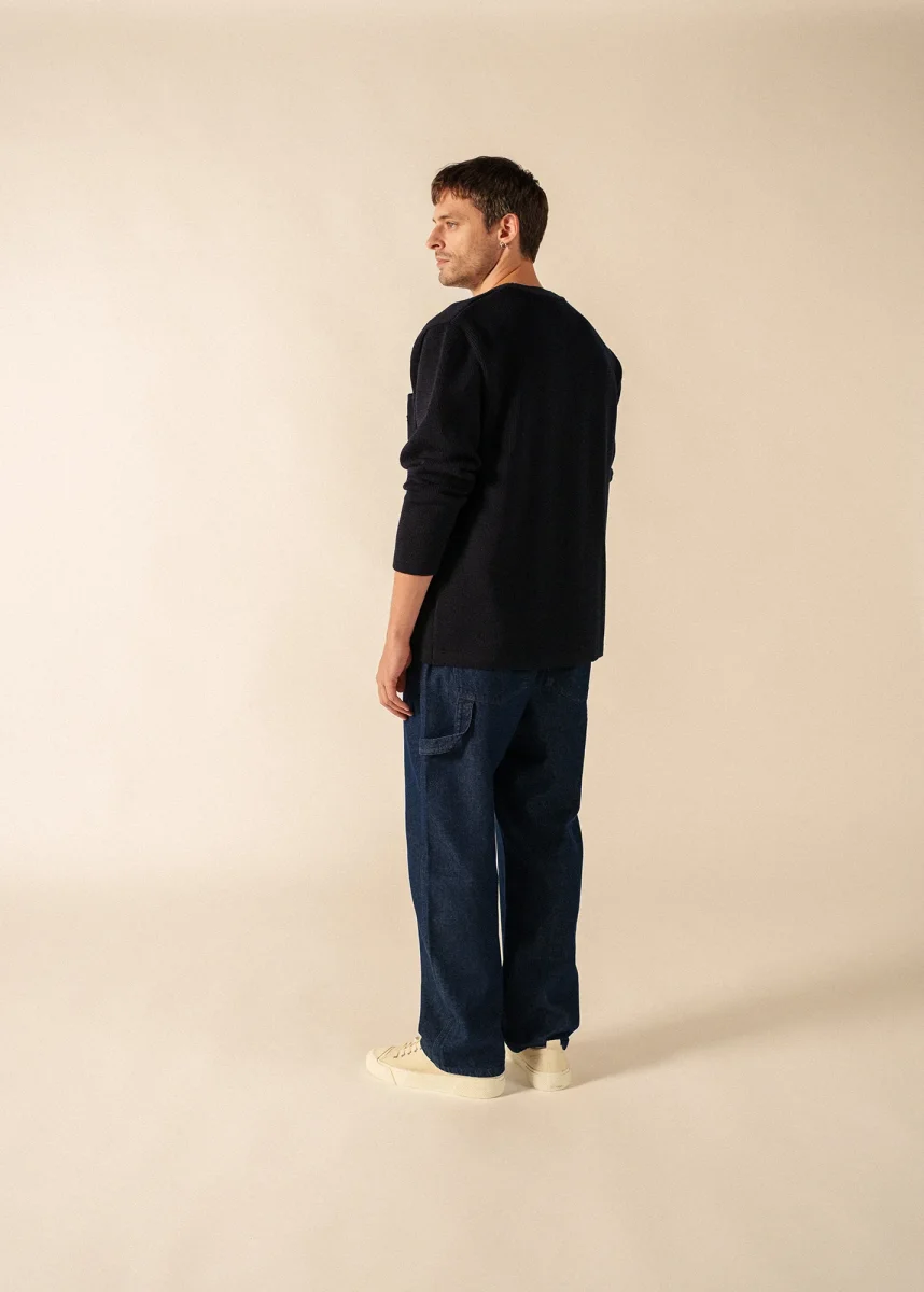 Cardigan en laine Yachting Réédit - à blason brodé poitrine (NAVY) – Image 3