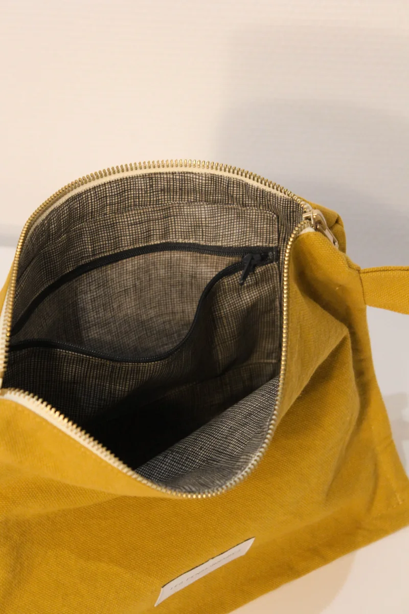 Trousse de toilette vert tilleul en épaisse toile de coton bio – Image 7