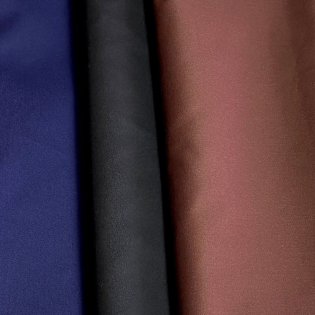 Tissu gabardine uni coloris noir, 50cm – Image 3