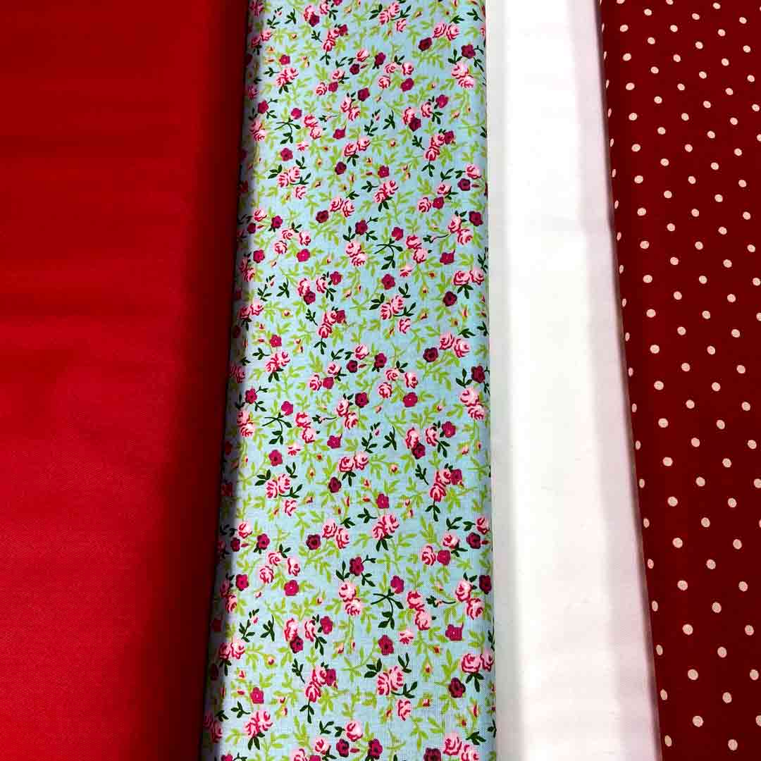 Coupon de Tissu coton vert petites fleurs roses et rouges 150cmx160cm – Image 5