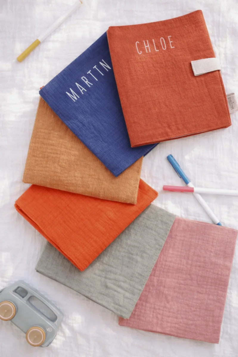 Cahier de coloriage personnalisable lavable et réutilisable en gaze de coton tangerine – Image 3