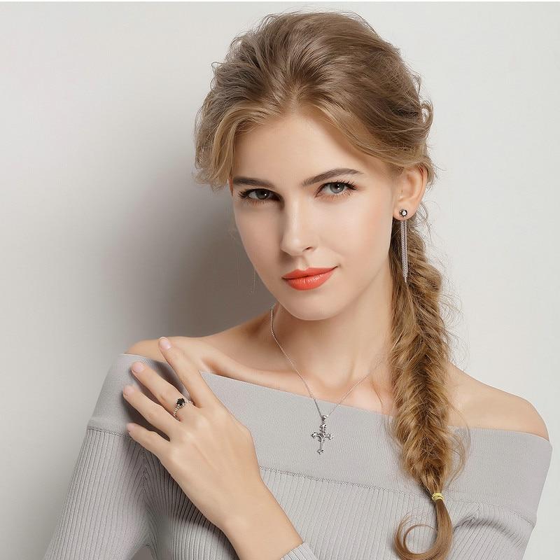 Collier croix rose – Image 5