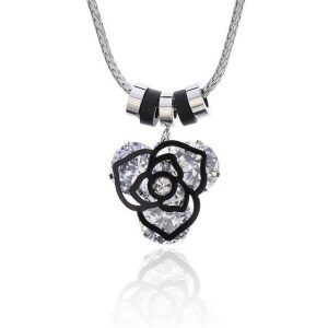 Collier fleur femme