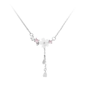 Collier fleur jasmin