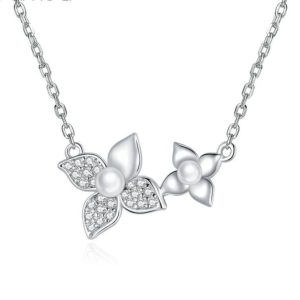 Collier fleur vintage