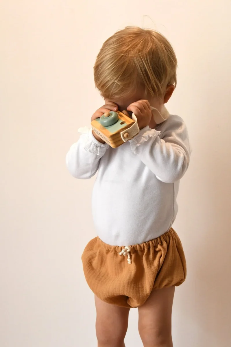 Culotte bloomer bébé personnalisable en gaze de coton camel