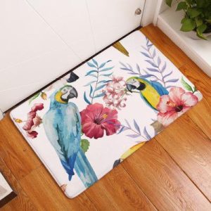 Tapis fleuri avec perroquets