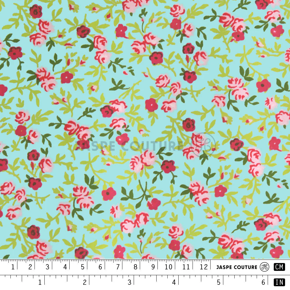 Coupon de Tissu coton vert petites fleurs roses et rouges 150cmx160cm